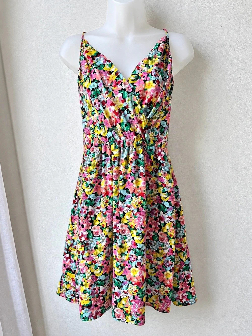Yumi Kim Silk Floral Dress Size L Strappy Open Back Fit & Flare